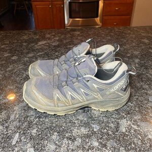 Salomon XA Pro Youth Running Shoes Size 3 Gray Hiking Unisex